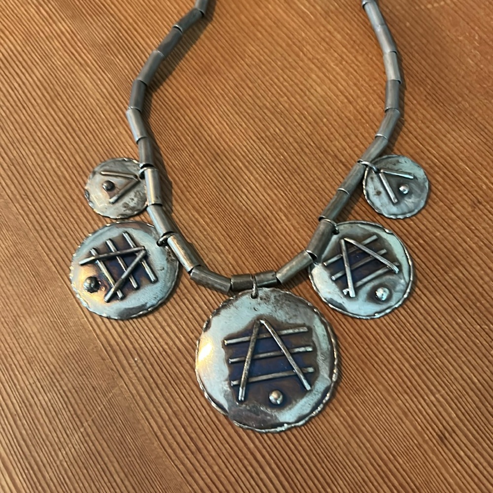 Lovely silver and grey blue tinged necklace
